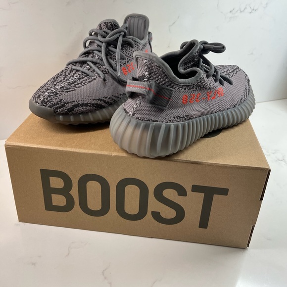 YEEZY BOOST 350 V2 Beluga 2.0 - Picture 2 of 11